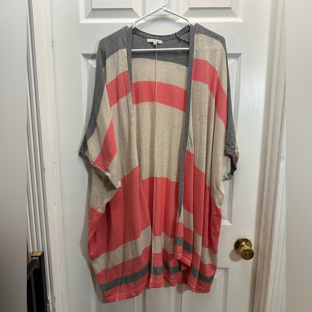 easel Gray, Cream and Coral Striped Open Cardigan